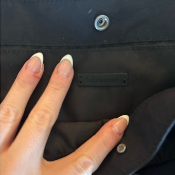 lululemon athletica Classic nylon Black Tote - Picture 2 of 4